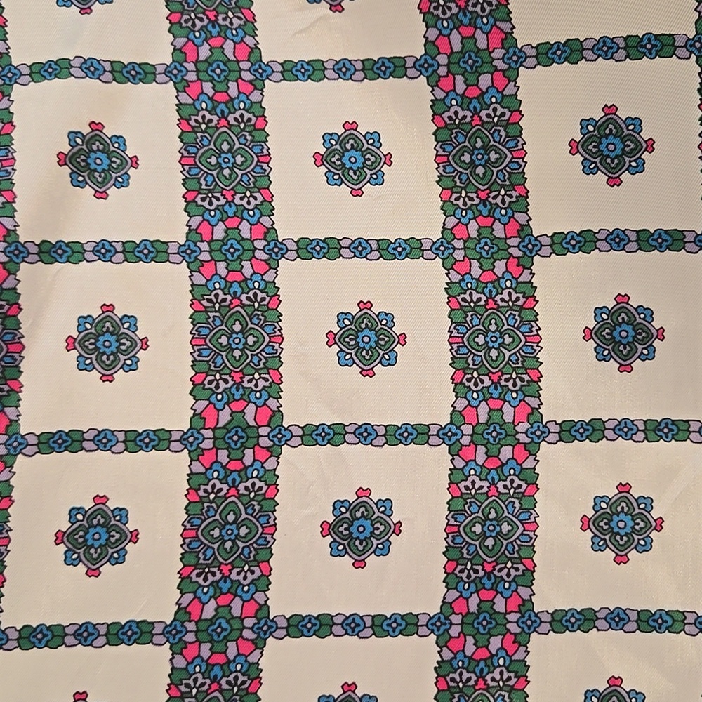 Geometric Floral Scarf